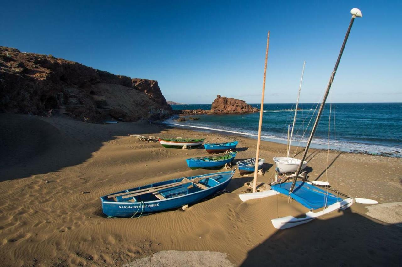Burero Beach Stay - Comfy - Near Airport & Beaches El Burrero Ngoại thất bức ảnh